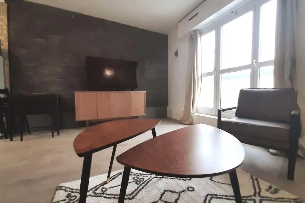Sweet Apartment Paris Gambetta